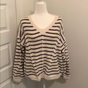 &merci V-Neck Sweater